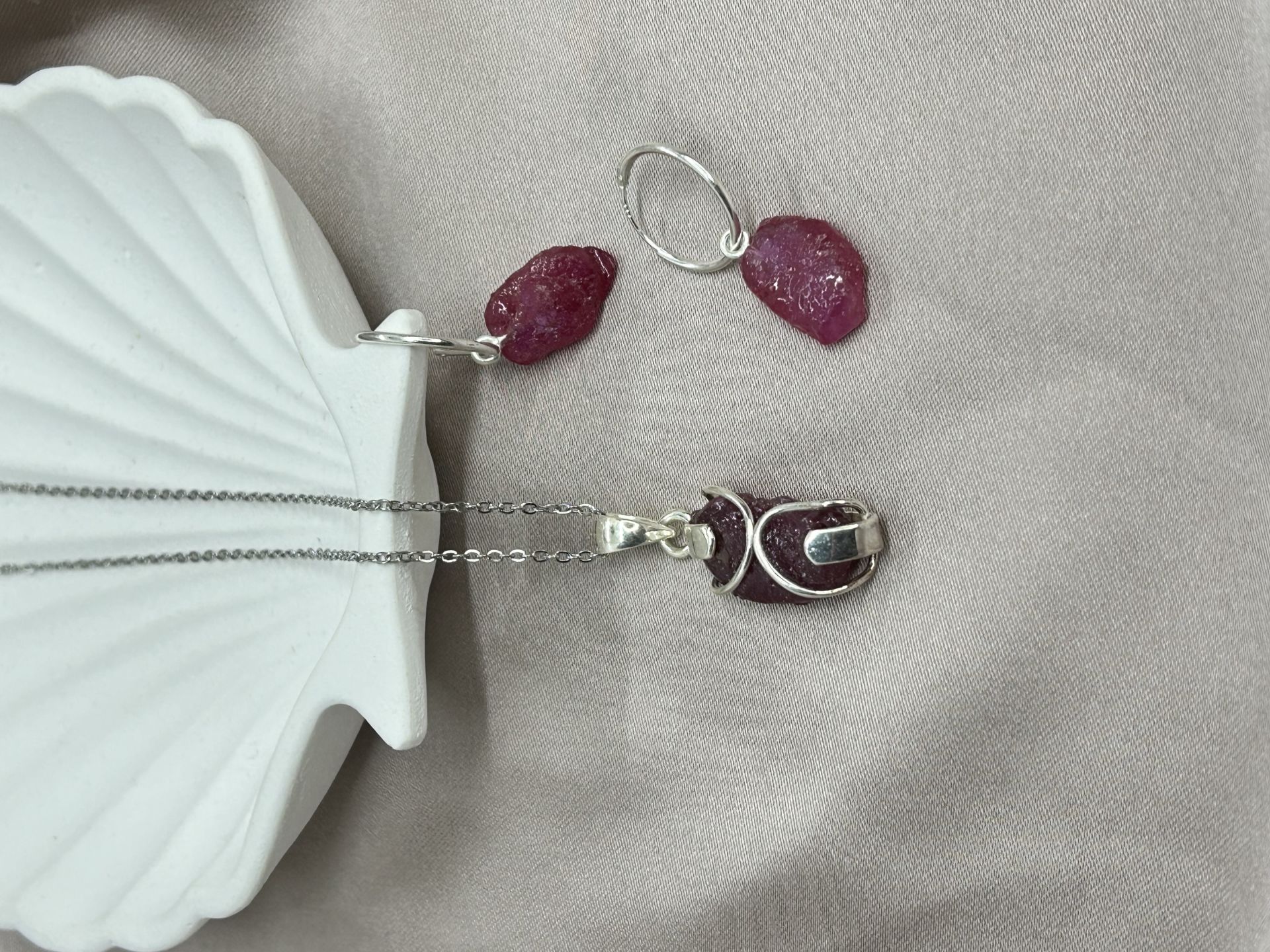 925 Ayar Gümüş Yakut Set